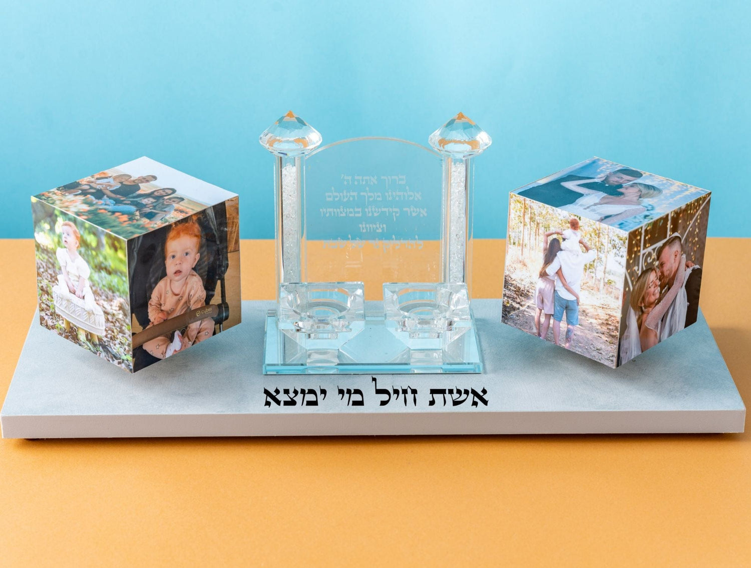 ענקית - 10 תמונות / לבן קרוסלת נרות שבת