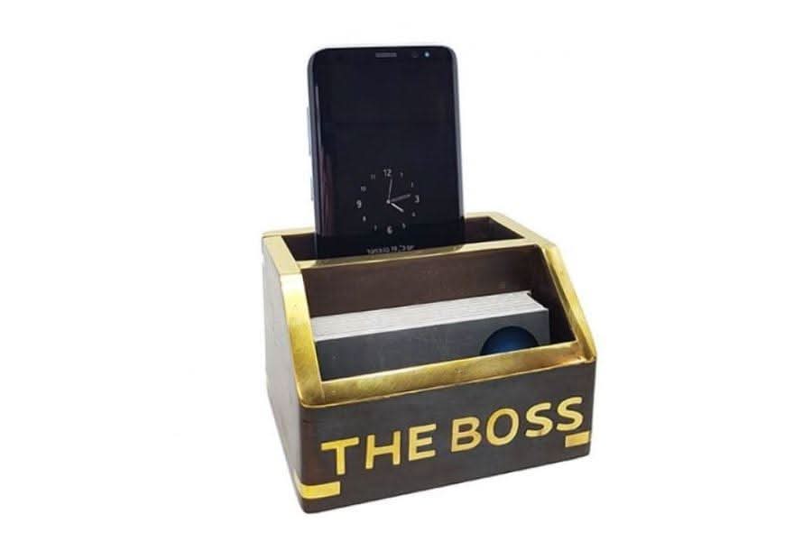 מעמד לכרטיסי ביקור+ טלפון לבוס