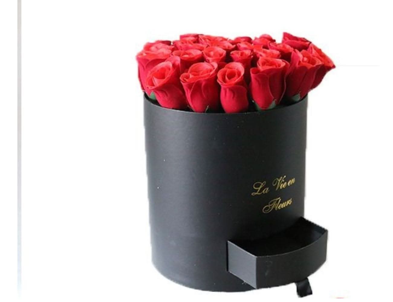 קופסא עגולה שחורה עם מגירה