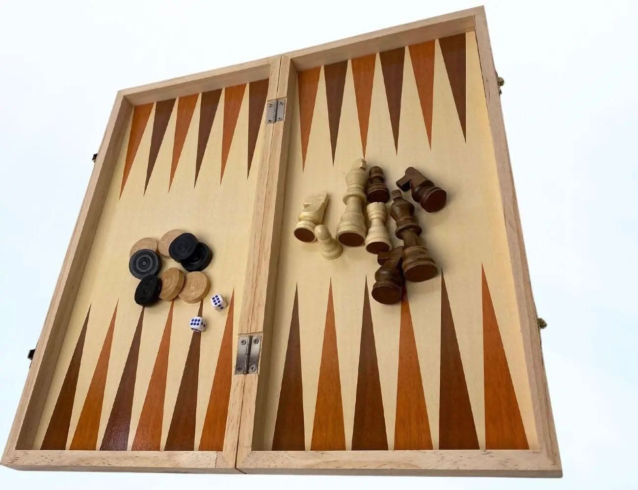 הלוח המושלם- שש בש דמקה ושחמט