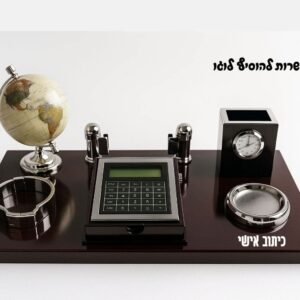 מעמד פרימיום למנהל- גלובוס ומחשבון